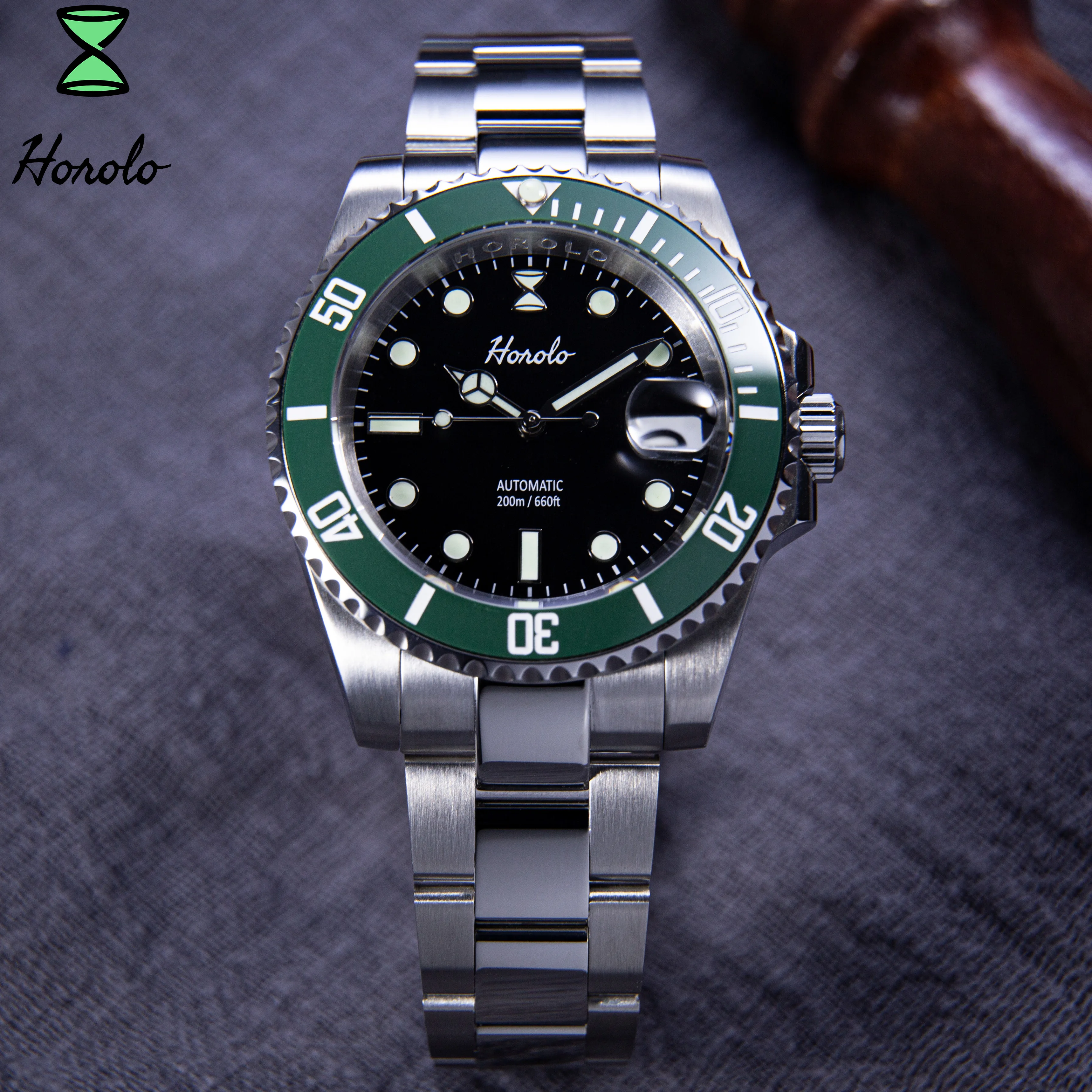 

Horolo Submariner 200 Meter Water Resistance Super Luminous Stainless steel 316L NH35 Automatic Movement Men' Watch Gift