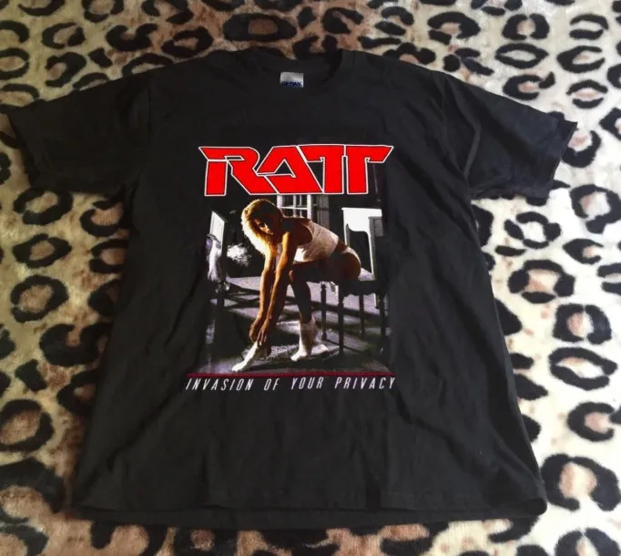 Vintage RATT INVASION TOUR 1985 T-Shirt