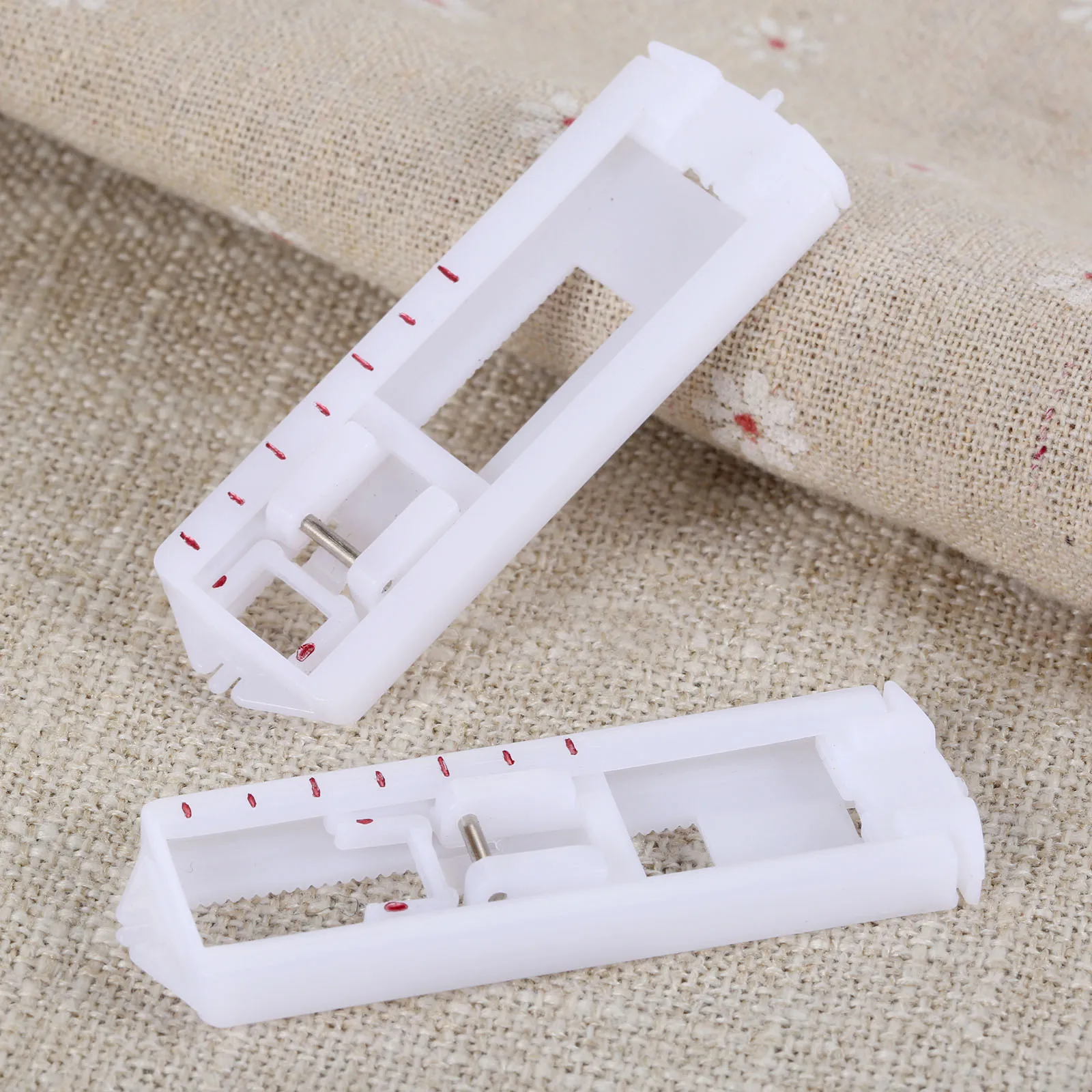 1Pcs Buttonhole Foot Presser new Domestic Sewing Machine Parts  Buttonhole Foot Snap For Brother Janome Singer