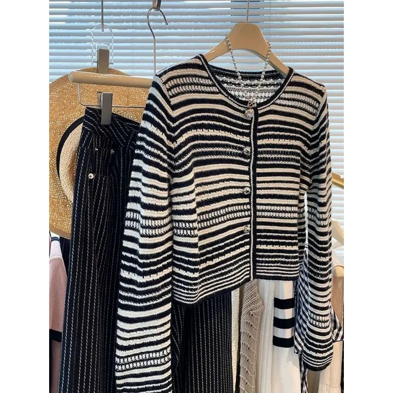 

Striped Cardigan Sweater Jacket Women's New Autumn High-end Fashion Top