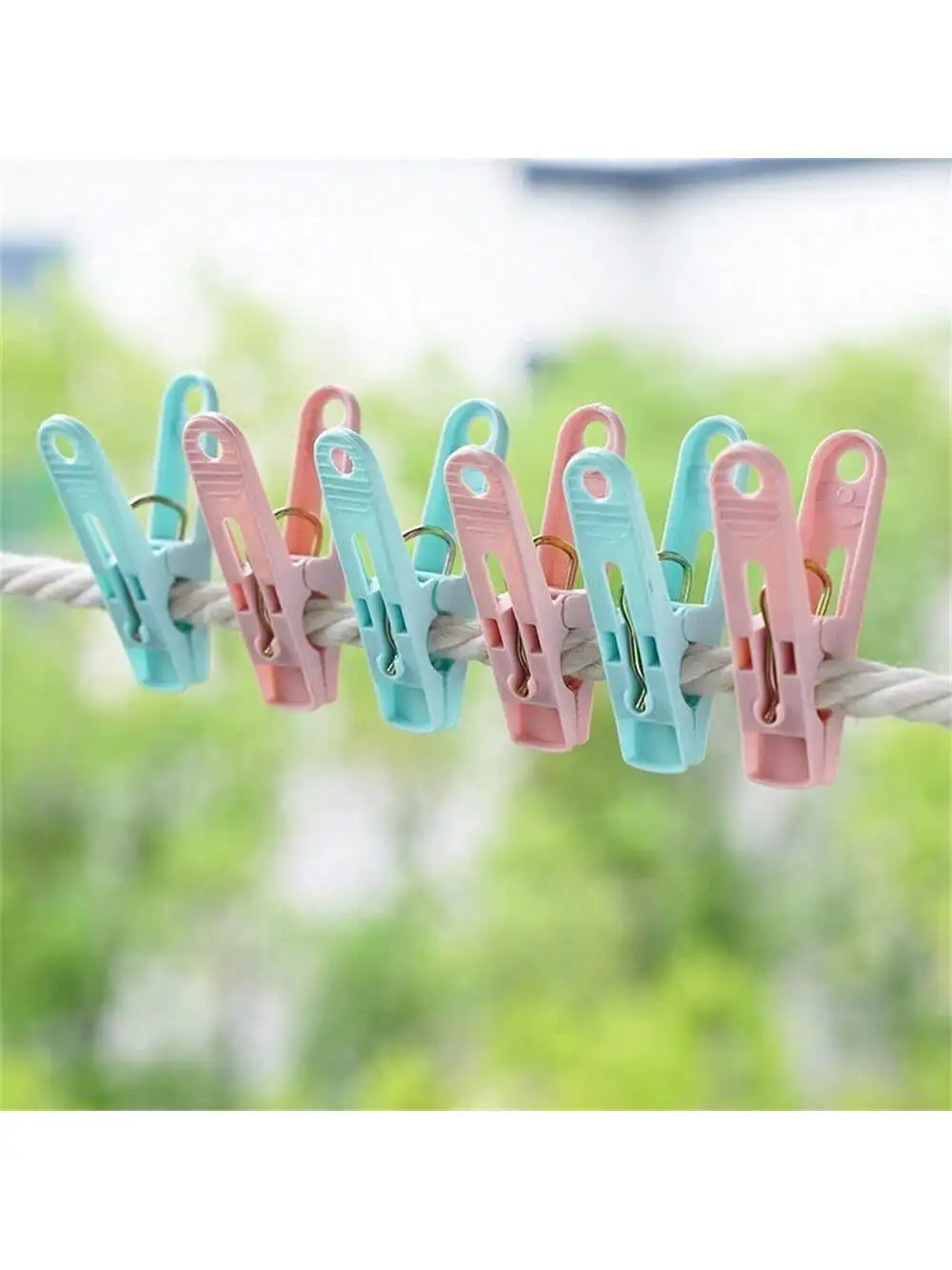 1 Set/30 Stück Kunststoff-Wäscheklammern, Wäschetrockner-Clips, Windfeste Kleiderklammern, Kleine Wäschepinsel (mit Korb)