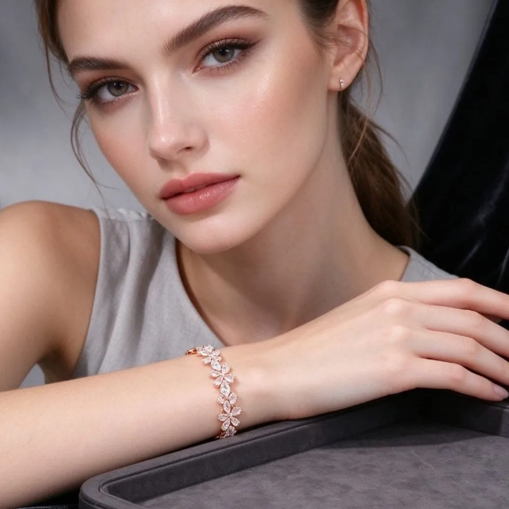 Copper-Inlaid Zircon Bracelet Alternating Ice Flower Patterns Cubic Zirconia Stones Ice Flower Bracelet Mixed-Color