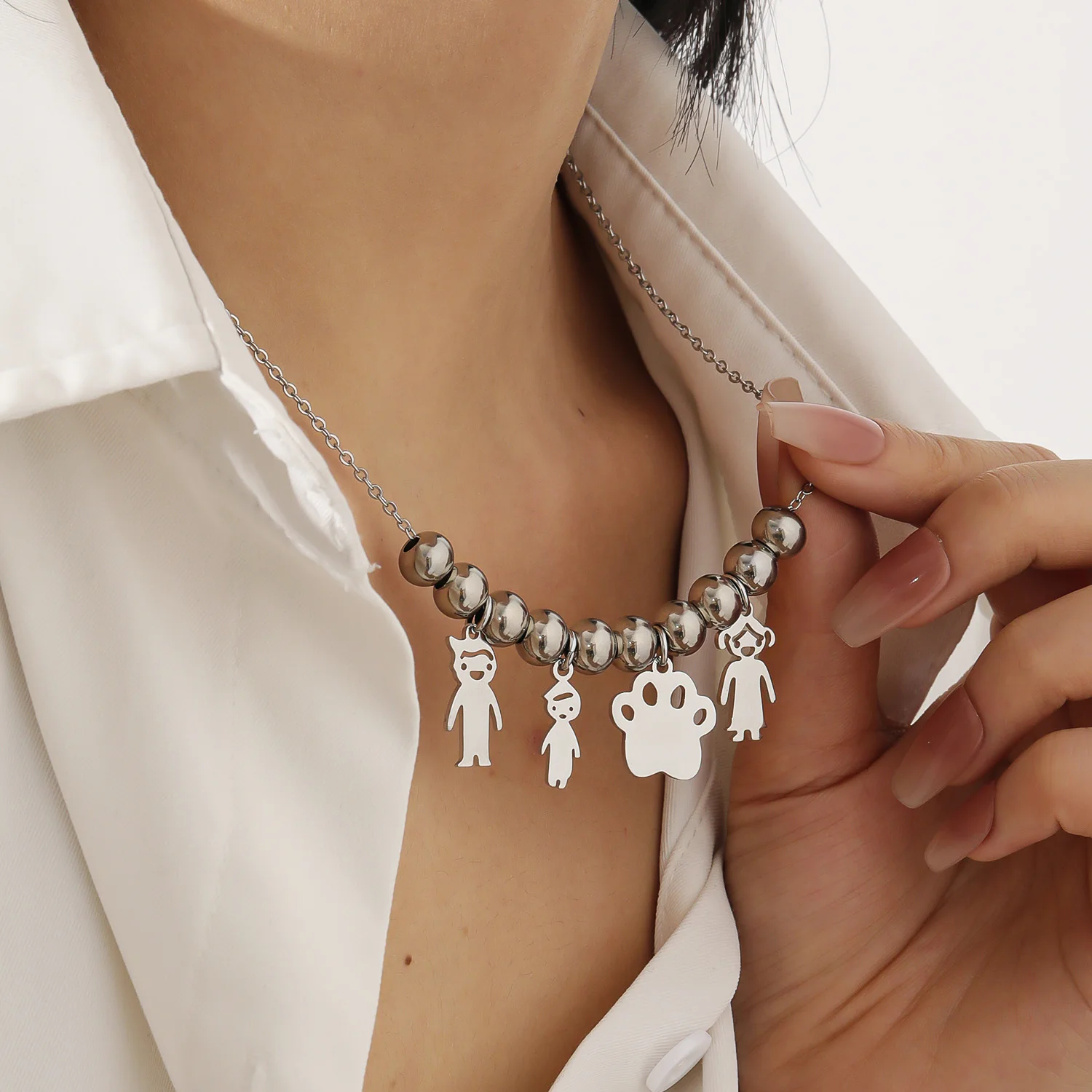 

Ожерелье Generational Blessings на заказ - вращающаяся бусина для всей семьи и абстрактная лапа из нержавеющей стали, лазерная резка, ювелирные изделия с главой жизни