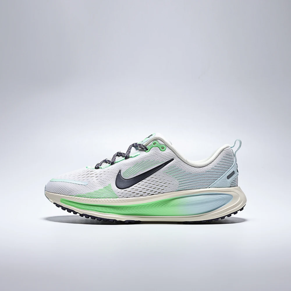 

NIKE Kids' Shoes VOMERO 18 (GS) Sports and Leisure Shoes IM6706-150