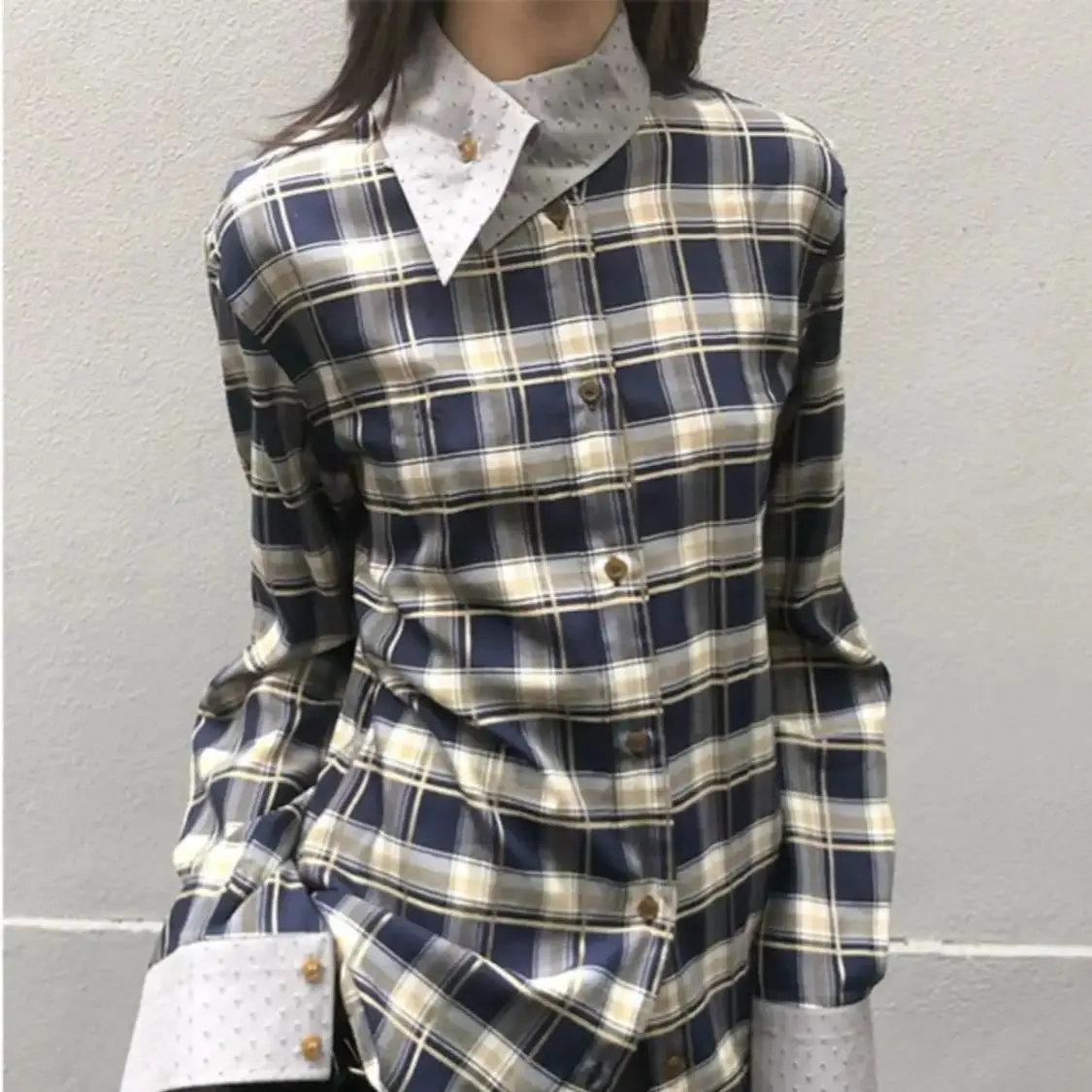 

Autumn Korean Style Plaid Long-Sleeved New Shirt Women Retro Style Loose Jacket Casual Cardigan Shirt Top