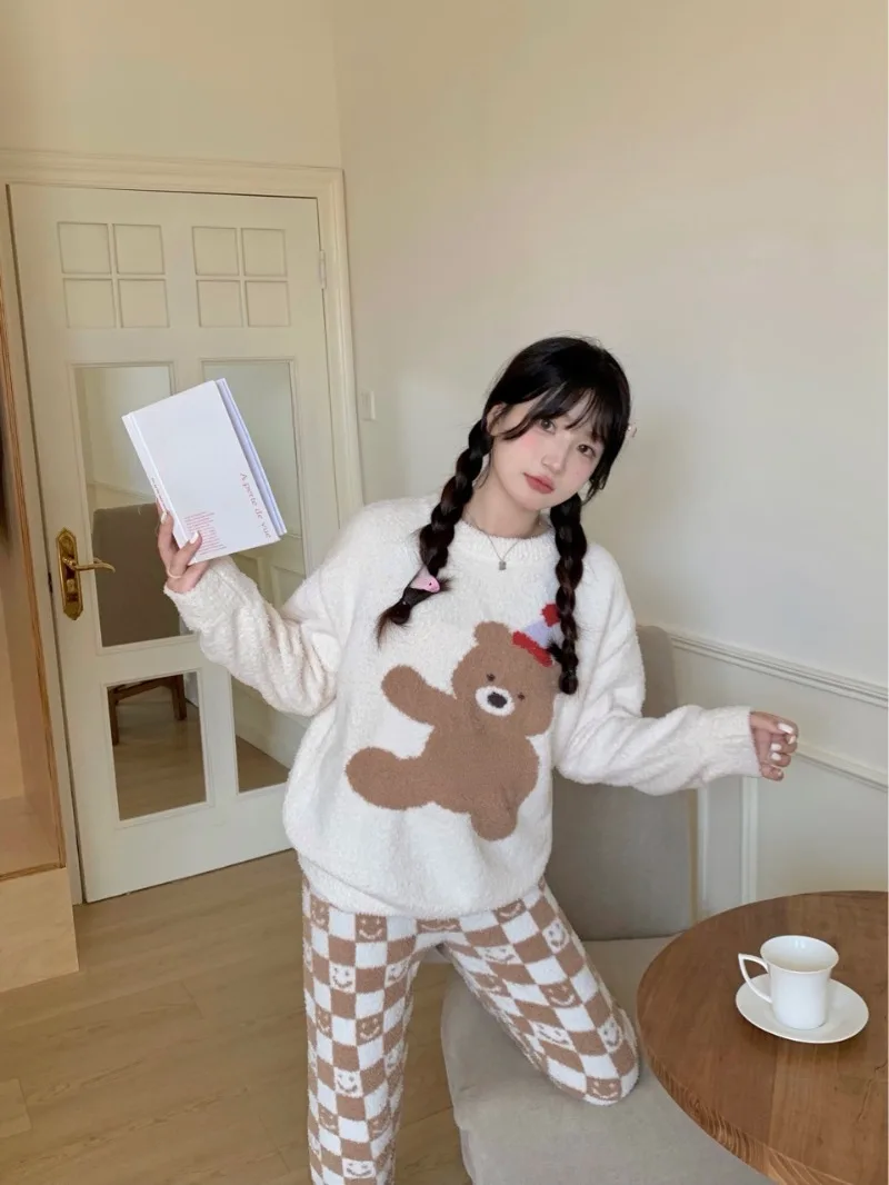 Weiche bequeme Plüsch Herbst Winter Pyjamas Kawaii Bär Langarmhose Homewear lässige Outdoor Nachtwäsche Frauen Anzug