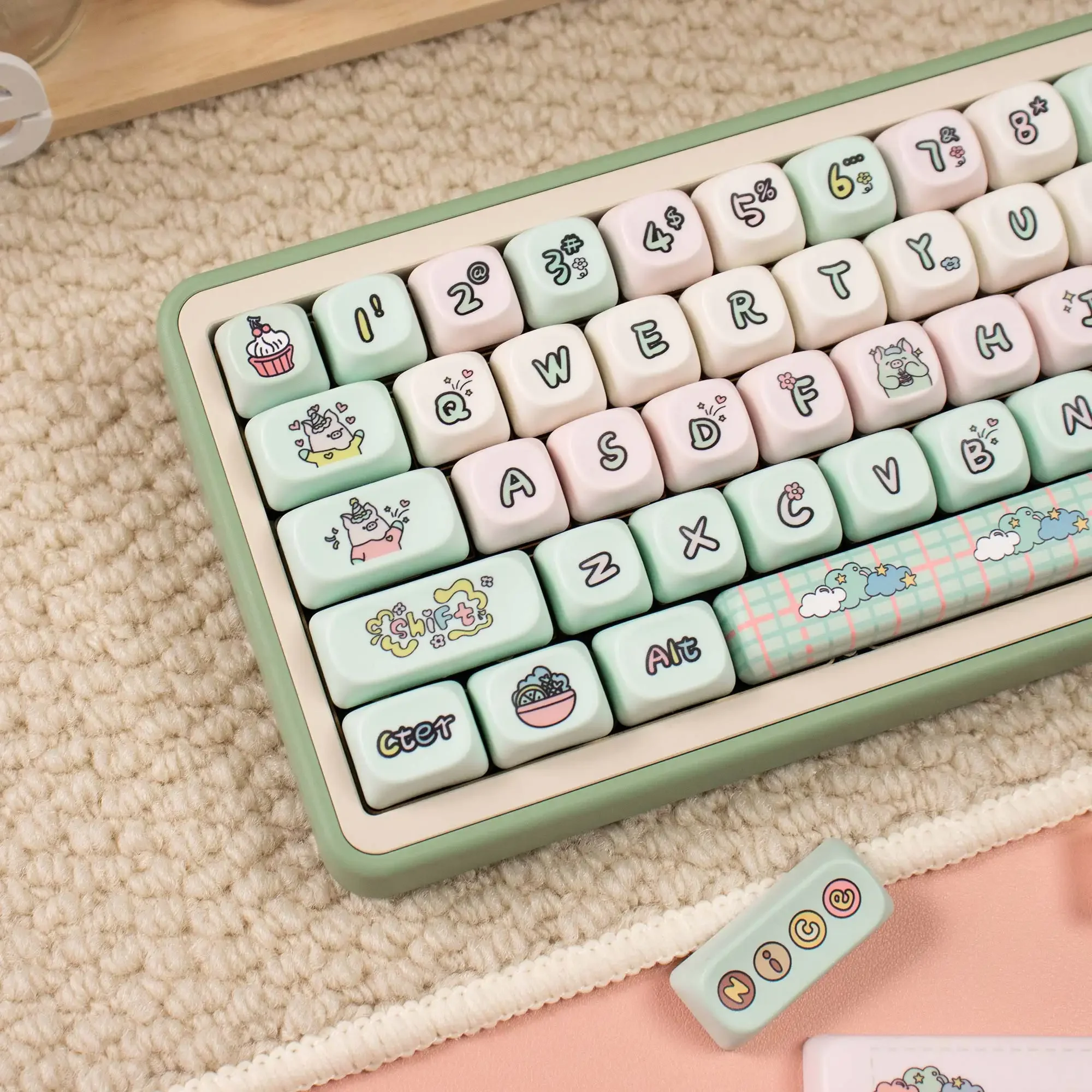 134 keys Moa profile Strawberry Milk Green Pig cute PBT keycap compatible with mechanical keyboard 키캡