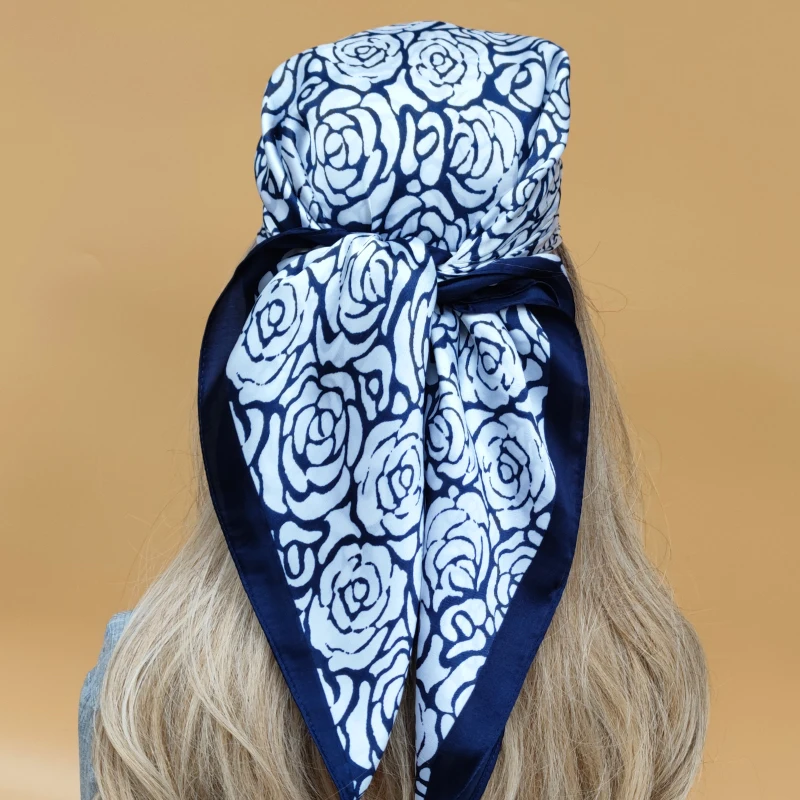 Hijab de seda Four Seasons para mulheres, lenço quadrado com protetor solar, lenço de praia luxuoso, design popular, novo estilo, 70x70cm