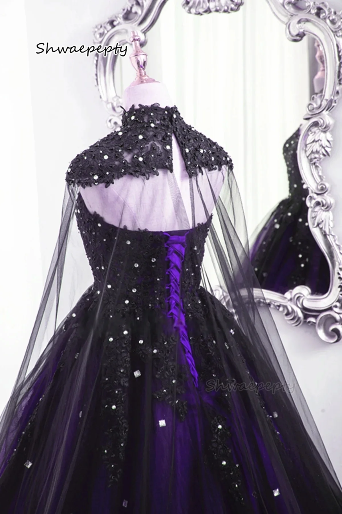 Gothic Wedding Dress With Wrap Black And Purple Vintage Bridal Gowns Lace Appliques Beaded High Neck Vestido De Novia 2025