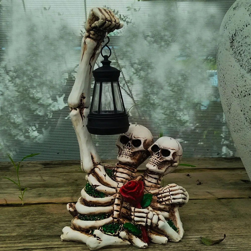J1UL1N Outdoor Skeleton Decor With Solar Lantern,Realistic Skull Skeleton Statue Halloween Figurines Decorations-For Halloween