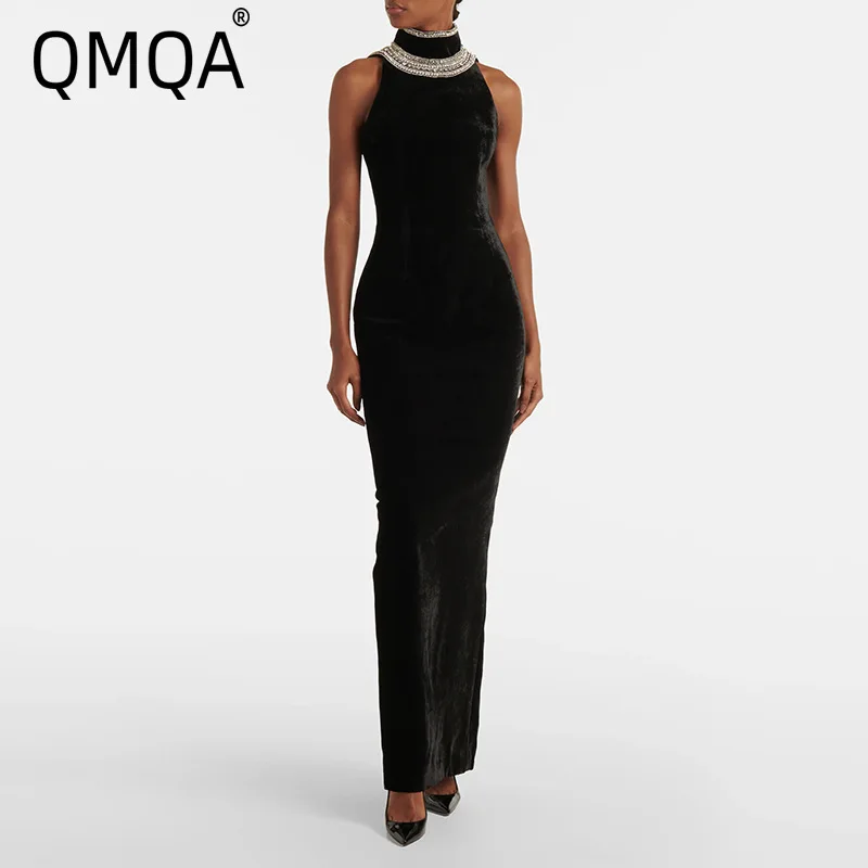 QMQA Fashion Women's Velvet Dresses Nail Bead Backless High Waist Split Elegant Banquet Dress 2025 Female New Clothing QM30