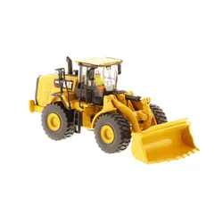 Diecast Alloy DM 85948 1:87 Scale 966M Wheel Loader Engineering Vehicle Model for Adult Classic Collection Display