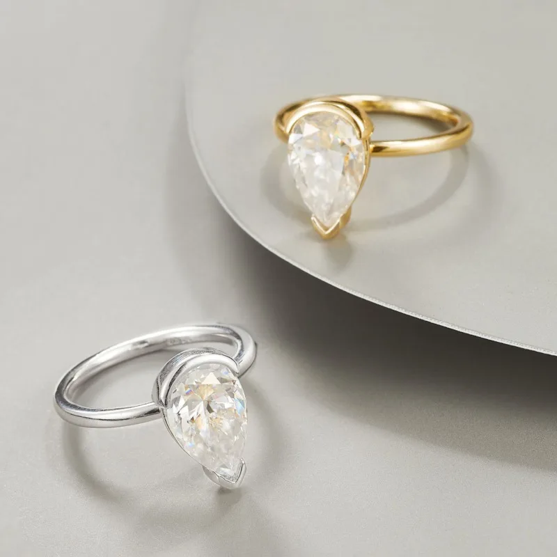 s925 sterling silver gold-plated water drop 4CT wedding ring, fashionable and luxurious moissanite ring