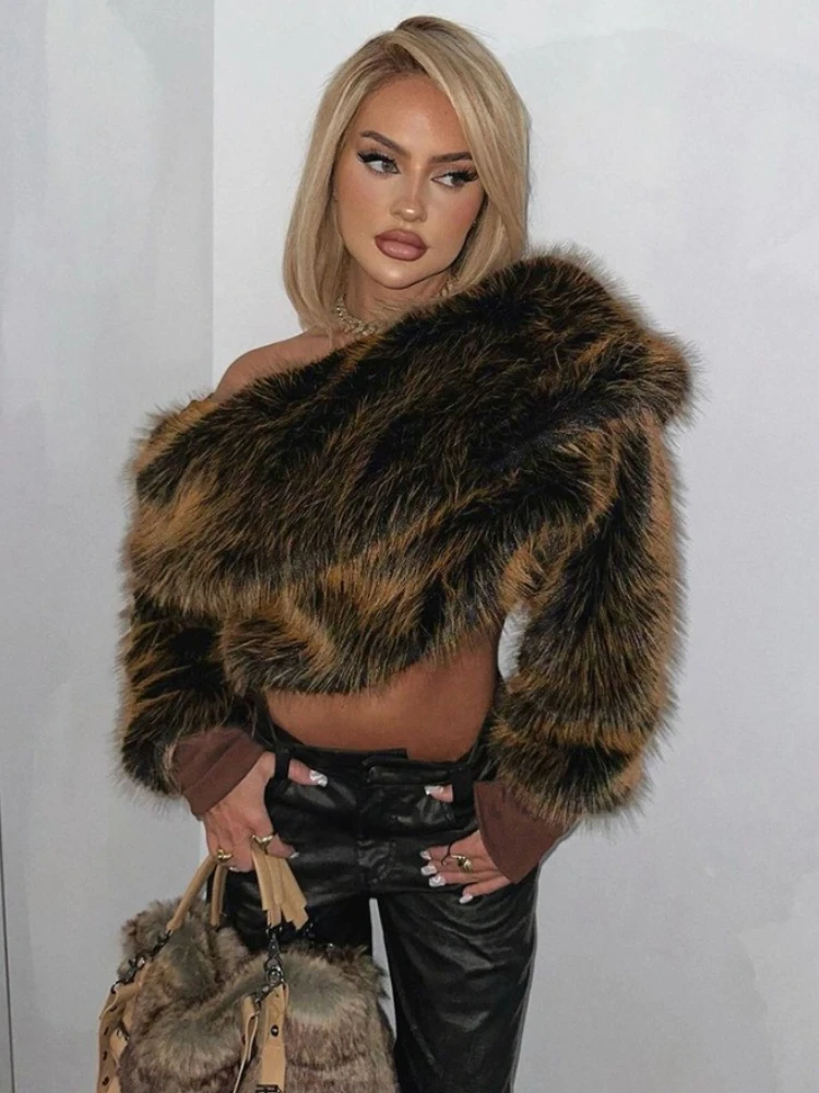 

FDYOUI Fashion Slash Neck Faux Fur T-shirts for Women 2025 Autumn Winter Long Sleeve Warm Tops Female Brown Tee Shirt Streetwear