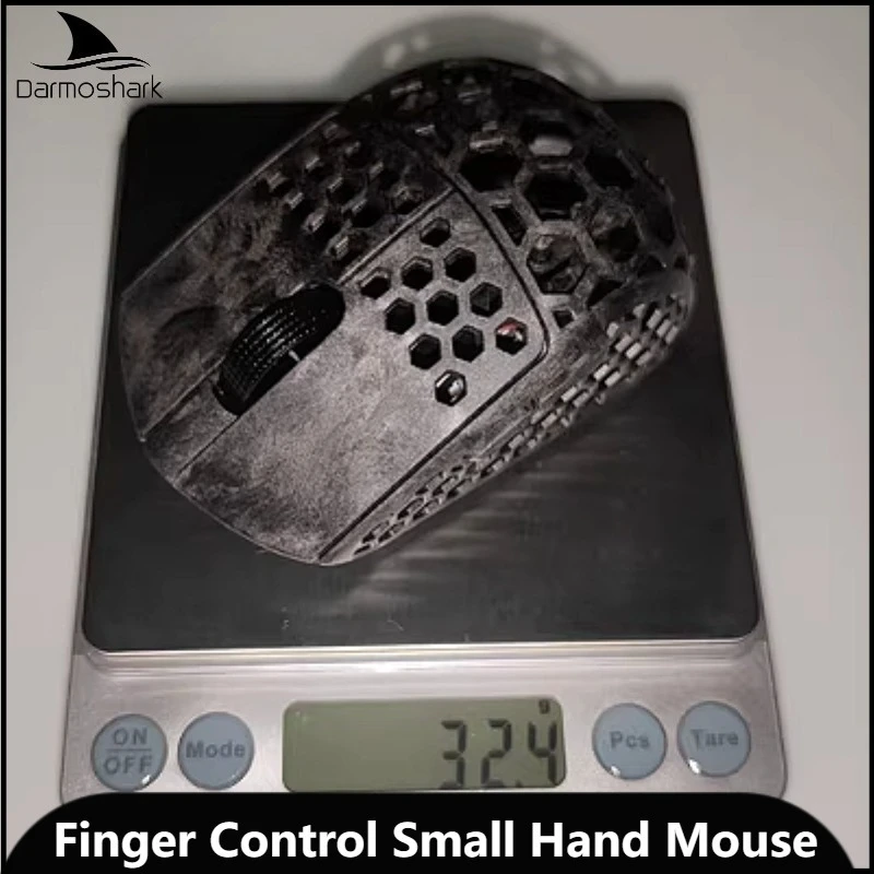 

Darmoshark M5 Air Finger Control Small Hand Mouse, Carbon Fiber 31g Lightweight Tri-mode Mouse, 8K PAW3950, CNC Scroll Wheel