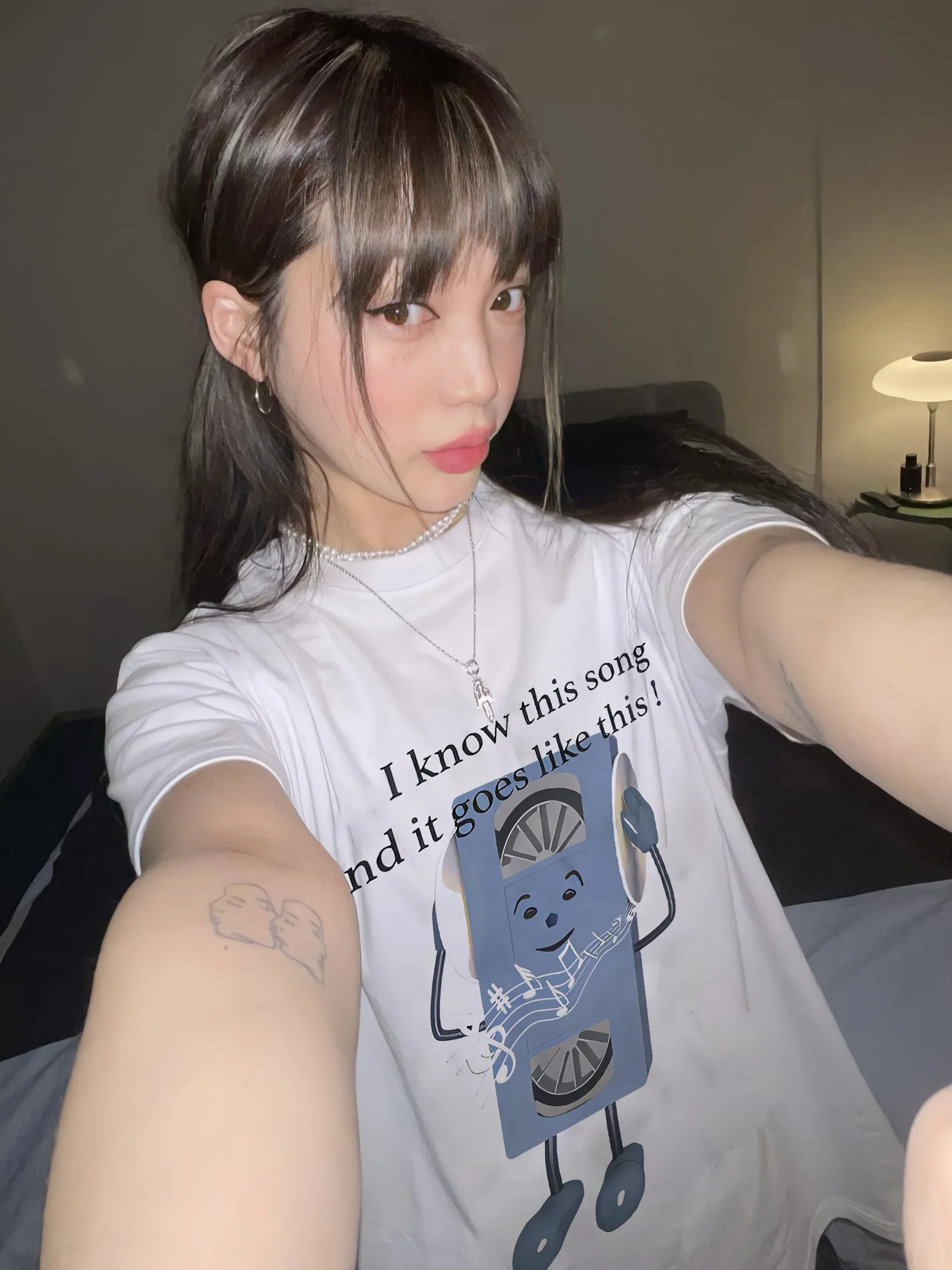 Fashion Vintage Player Letter Digital Printed Lady O-Neck Short Sleeve Women\'s T Shirt Black White Short Sleeve Polyester