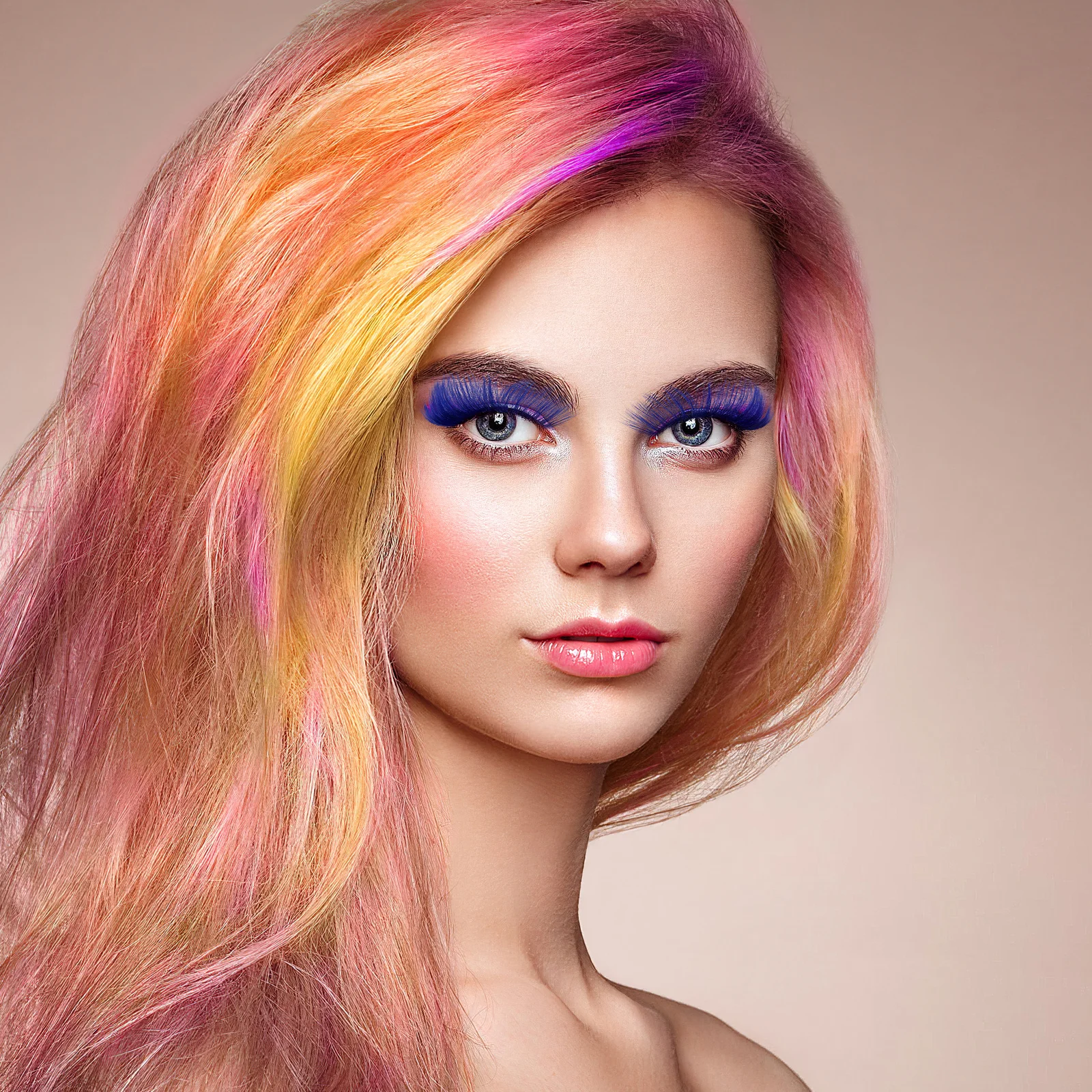 Ciglia finte colorate Ciglia finte dense 3D per trucco da sposa per feste Accessori per occhi da donna Strumenti di bellezza per cosplay di Halloween