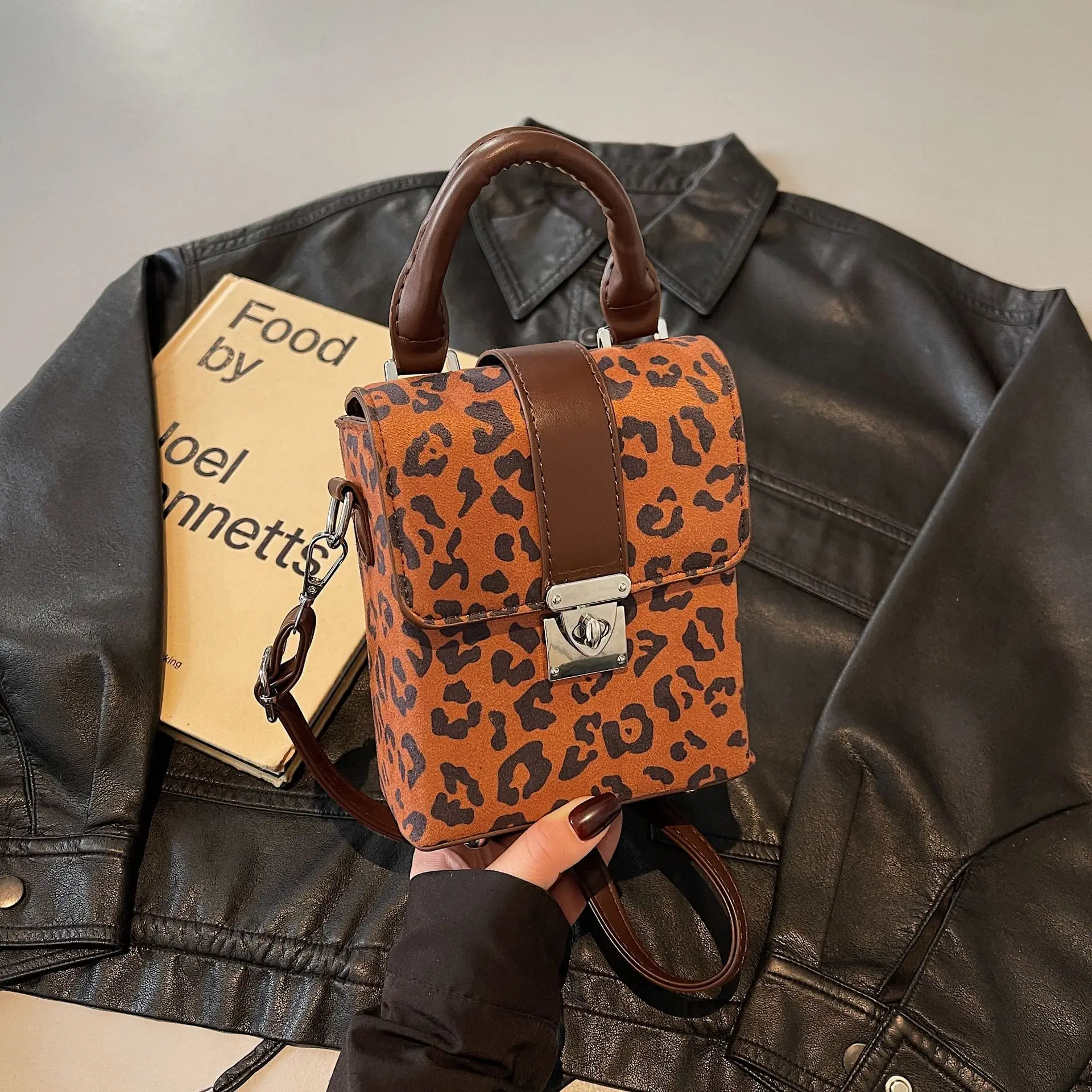 

Korean Style Phone Crossbody Bag 2025 New Plaid Letter Print Small Square Purse for Women Cute Casual Handheld Shoulder Bag​