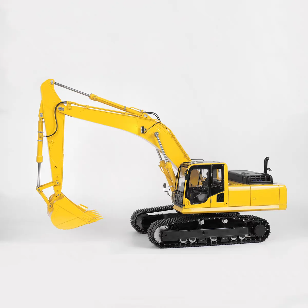 CUT 1/12 PC360 hydraulic excavator model, all-metal alloy, hydraulic, remote-controlled, collector's item.