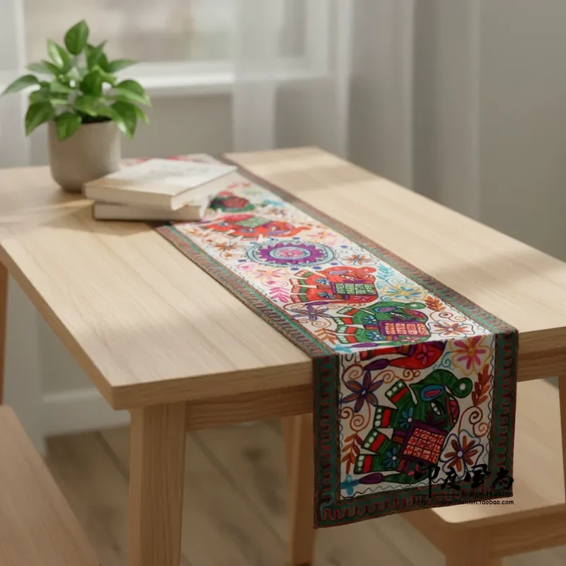 Indian Style Rectangular Tablecloth Hand Embroidered Elephant Peacock Pattern Tapestry Decorative Table Flag Cloth 50x145cm