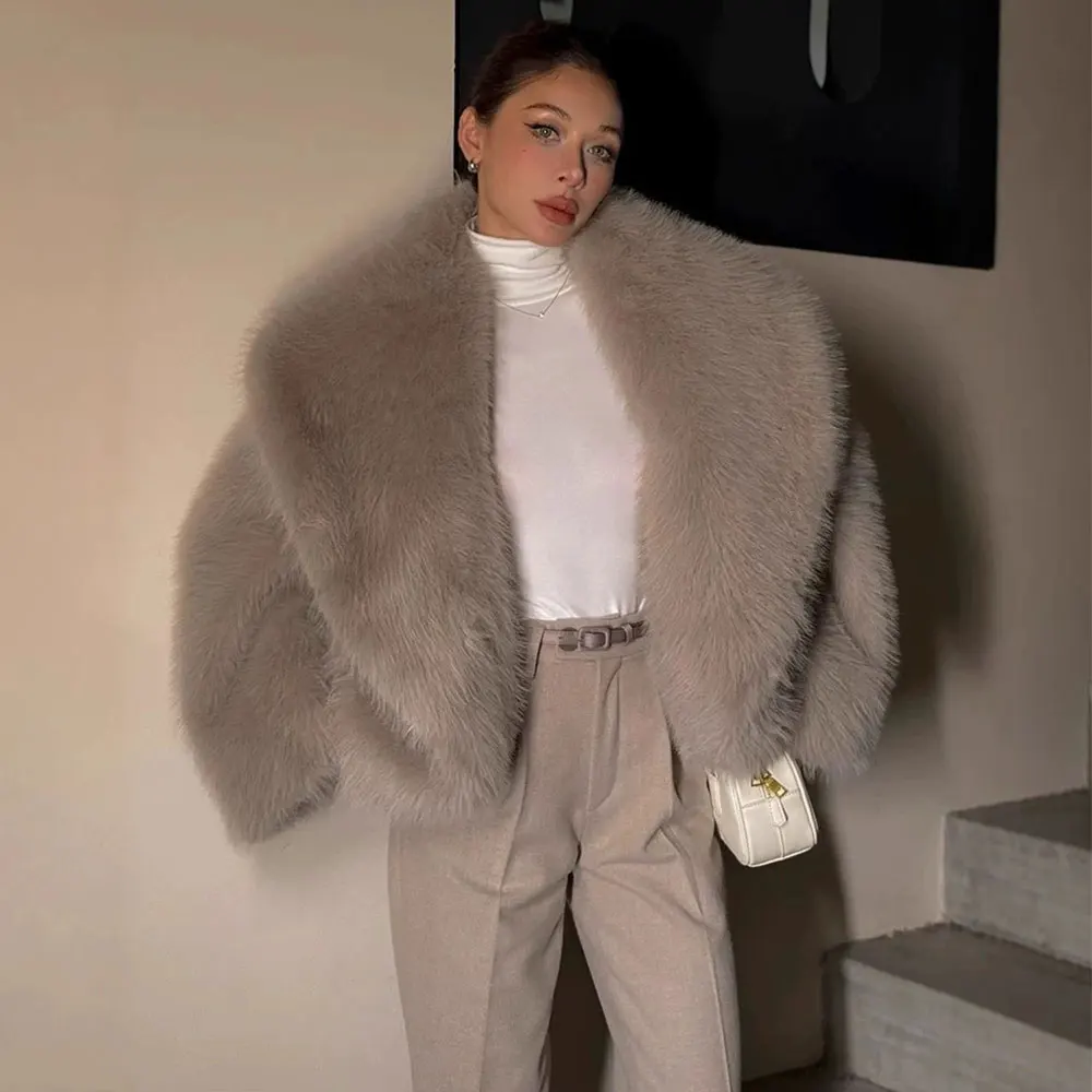 

2025 Winter Hot Fashion Oversized Long Lapel Fur Coat Women Y2k Girls Warm Solid Faux Fur Jacket Luxury Brand Loose Club Outwear
