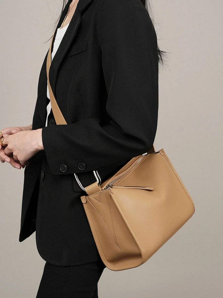 

Women's Retro Cowhide Shoulder Boston Pillow Bag Female Cow Split Leather Crossbody Bags Ladies Luxury Fashion Designer Handbags