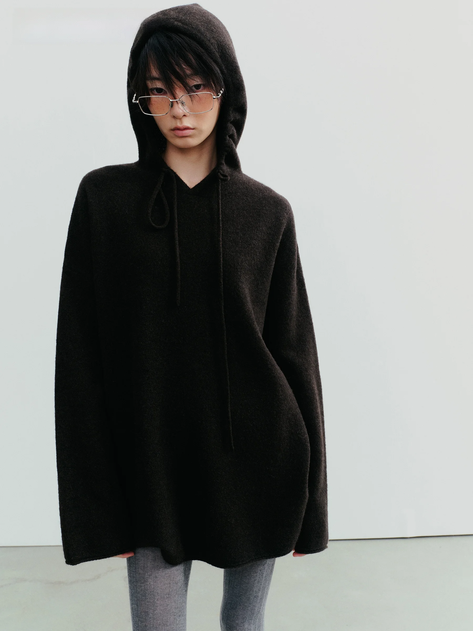 

Chic Black Tea Color Comfortable Lock Temperature Tibetan Cashmere Soft Wrap Feeling Loose Hooded Knit Sweater Women Casual S...