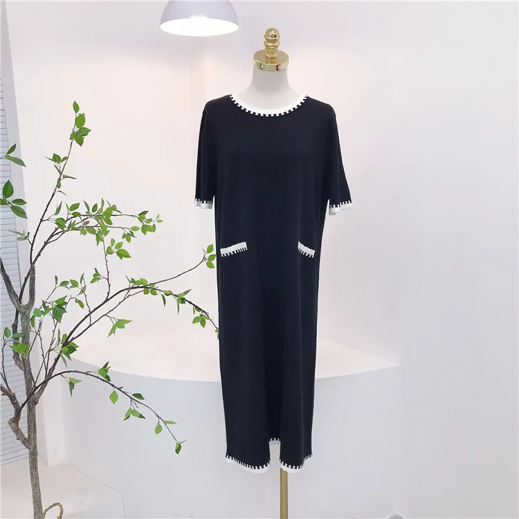 8144 Fragancia de alta sociedad de estilo francés, Tencel perezoso suelto, cuello redondo, bloque de Color blanco y negro, diseño de bolsillo falso, recto y largo