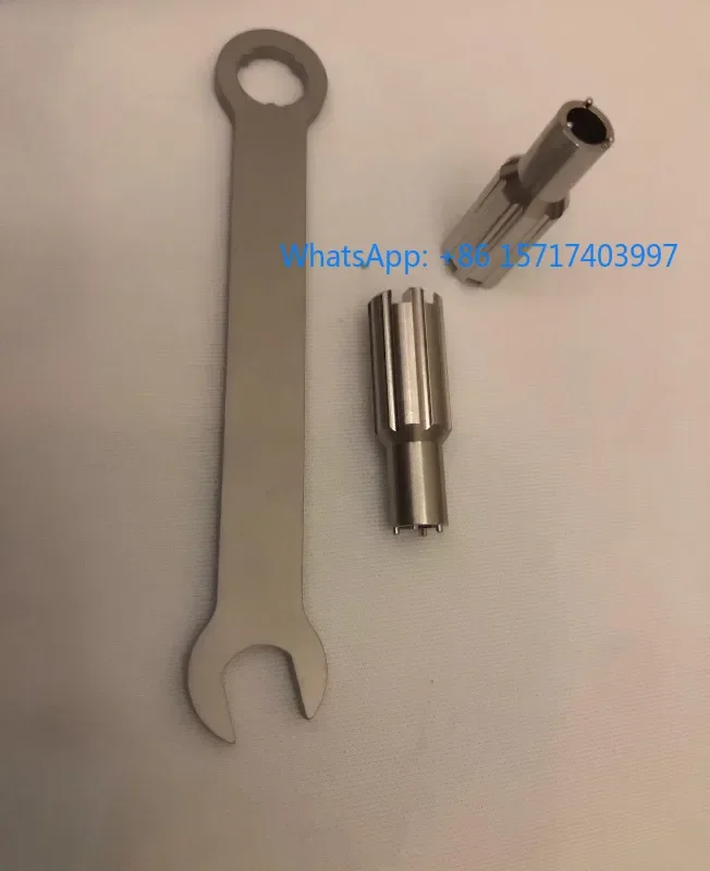 

Piezoelectric nozzle firing pin disassembly tool is durable and can be used for both foot and nozzle firing pins