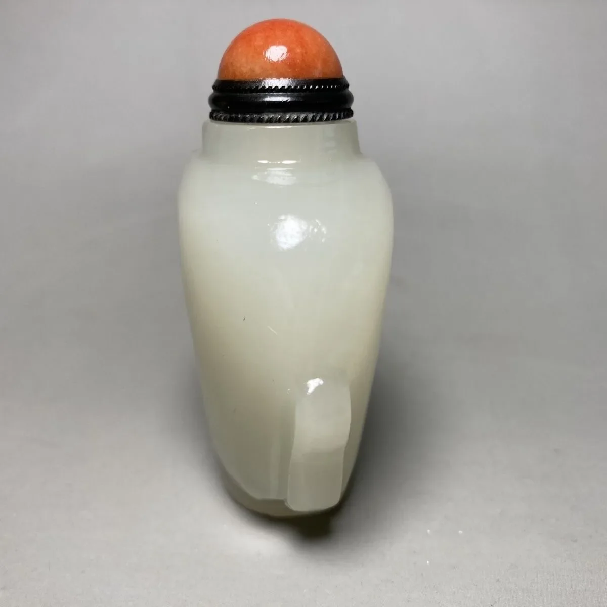 Chinese Hand-Carved White Jade Glass Snuff Bottle Collection Gift