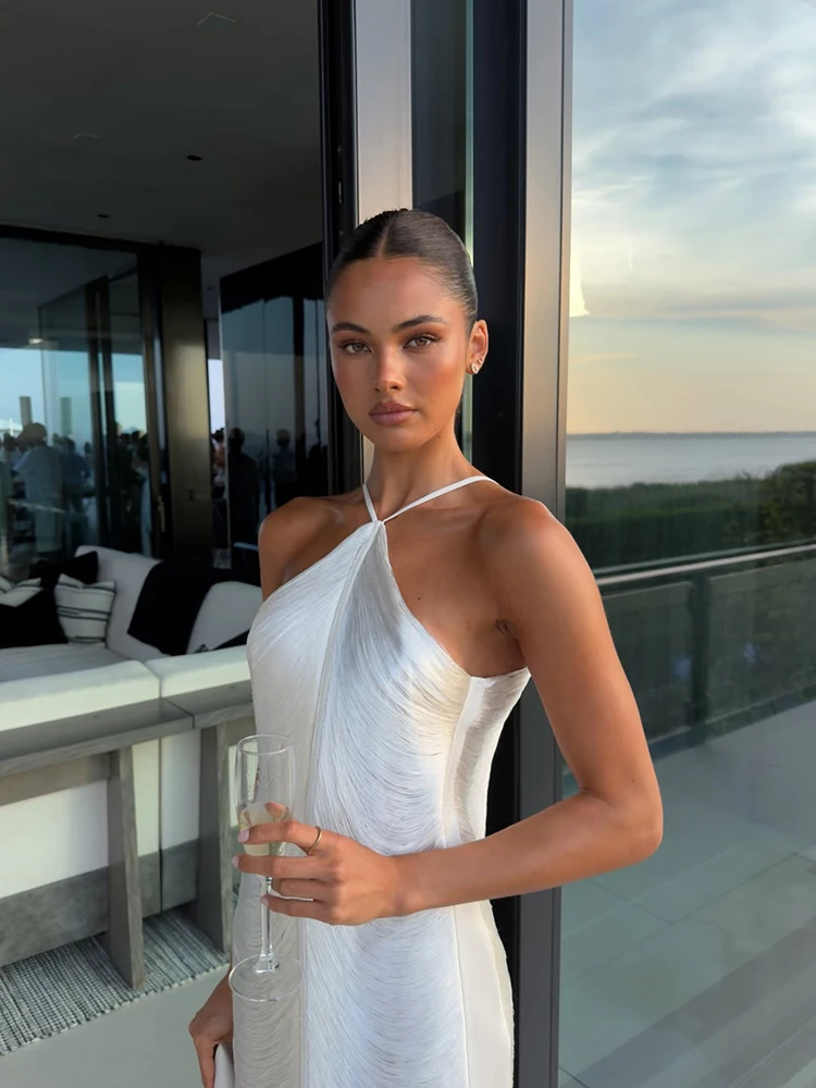 Elegantes Neckholder-Minikleid mit Quasten für Damen, dünner Schnürverschluss, geschwungener Saum, figurbetontes Satinrock, Sommer-Abendkleid für Hochzeitsgäste – Detail 8