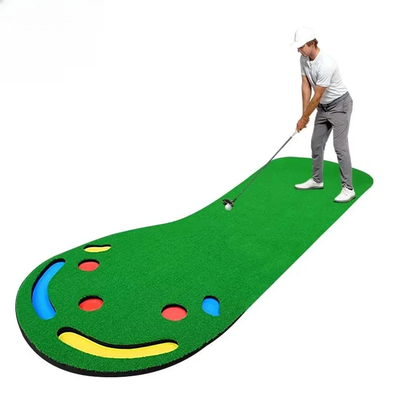 

Portable green putter with sloping multi-hole, golf big foot putter blanket