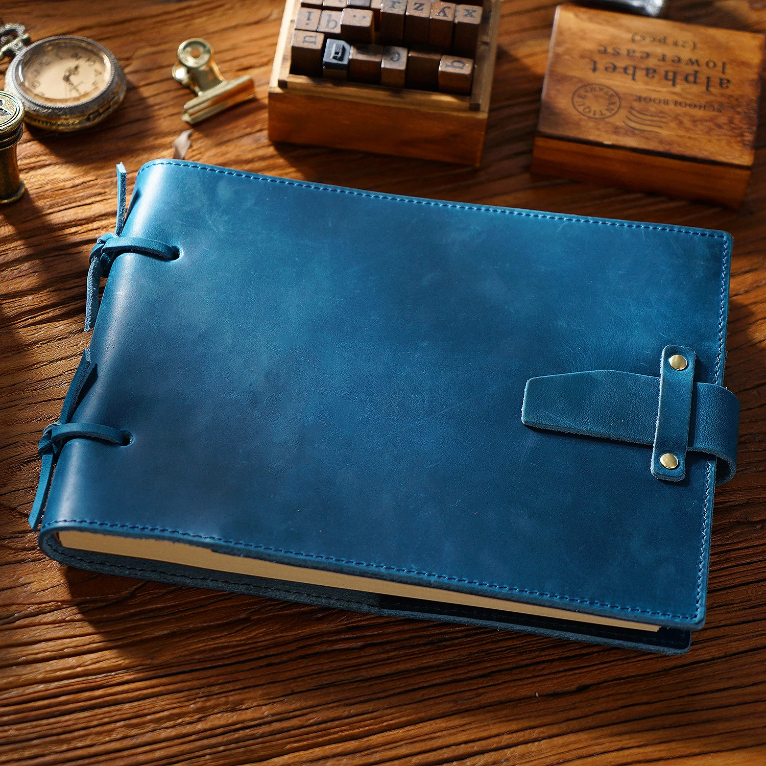 Genuine Leather Sketchbook Retro Painting Notebook Boy\