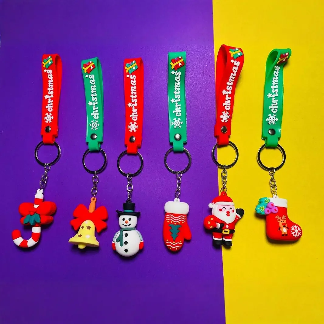 New Christmas Theme Keyrings Decoration Soft Glue Cartoon Christma Car Keychain Santa Claus ChristmasTree Man Woman Doll Pendant