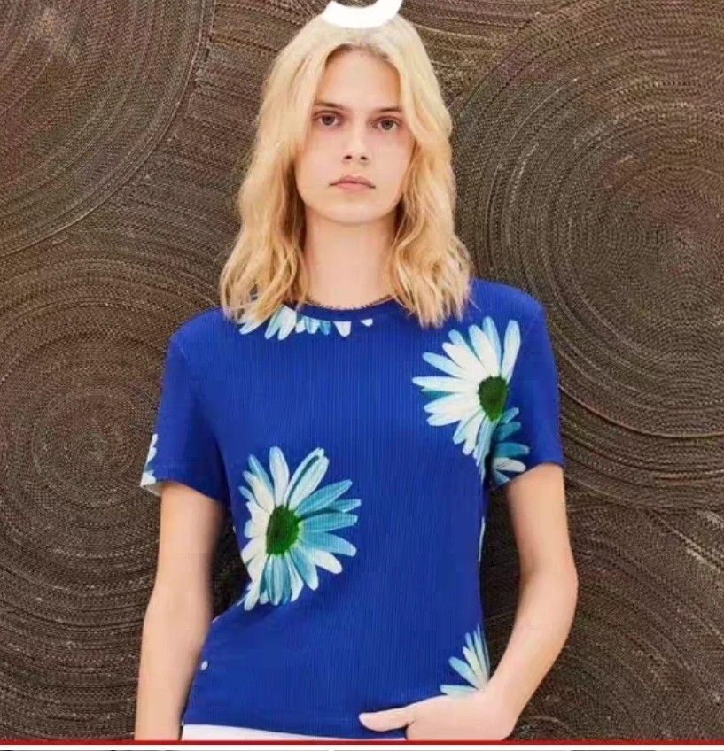 

New Spanish printed round-neck patchwork top for export original order