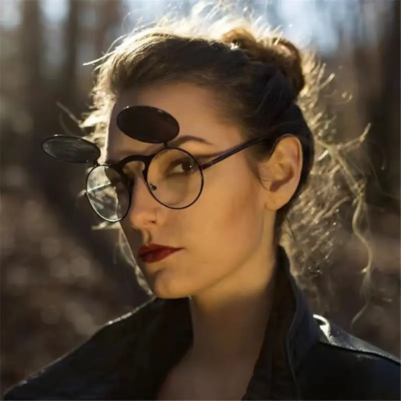 Retro Steampunk Red Round Sunglasses for Men Women Gold Metal Frame Gothic Punk Fashion Glasses for Party Cosplay - view 4