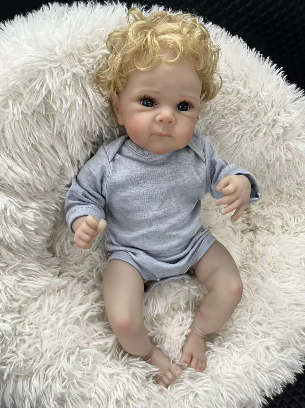 18 pollici Reborn Baby Doll Bettie con capelli biondi e ciglia Corpo morbido Vita reale Bambole neonato Muñecas Bebes Regali Reborn