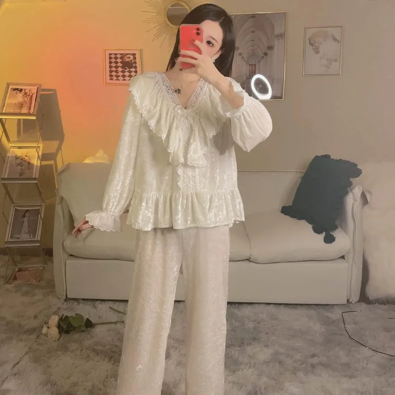 Thicken Warm Gold Velvet Sleepwear For Women Winter Pajamas Set Loose Long Sleeve V Neck Nightwear Pyjamas Female Home Suit