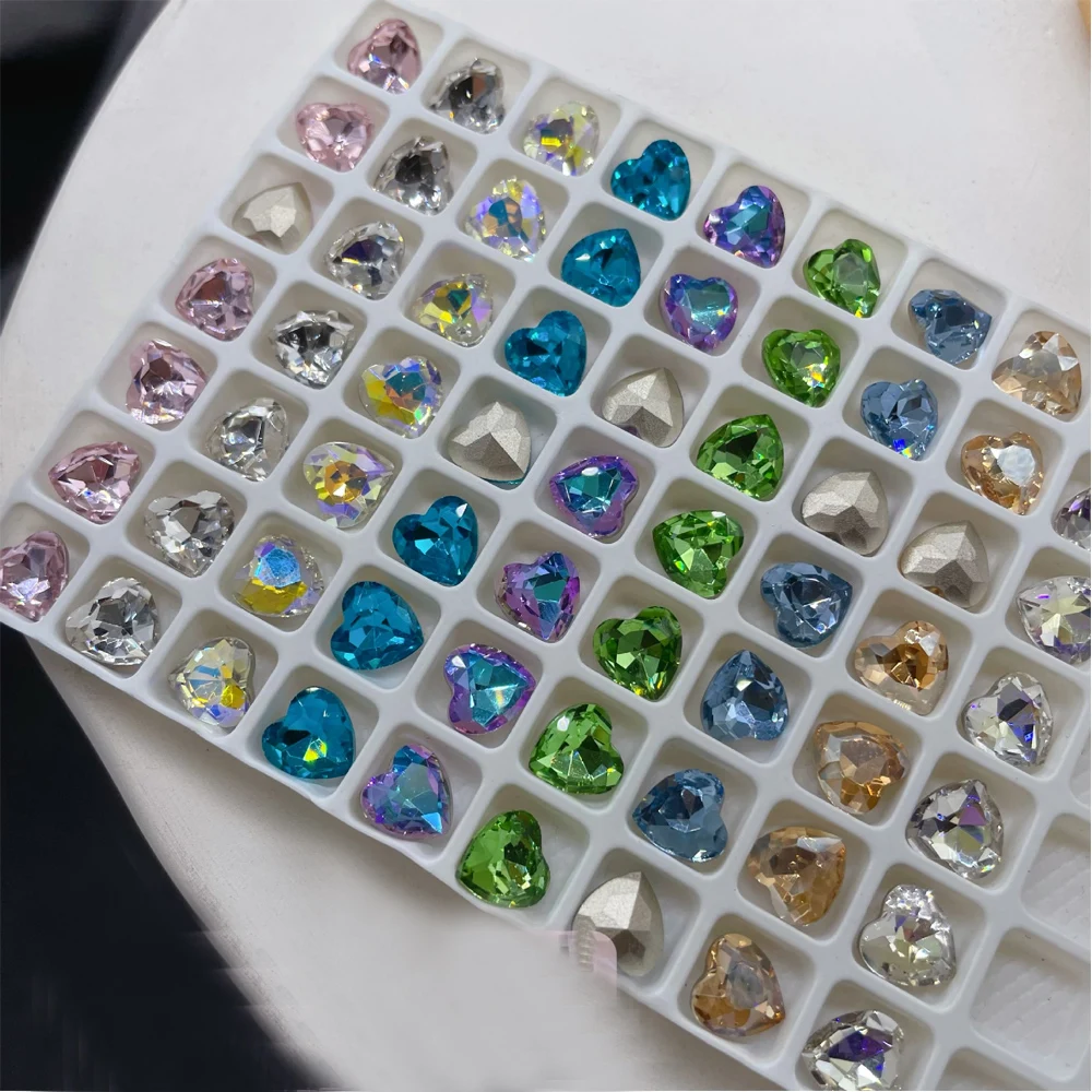 20 sztuk Love Culet Nail Art Charm światło księżyca kryształowe serce diamentowa dekoracja do Manicure 3D błyszczące luksusowe DIY ozdoby do paznokci