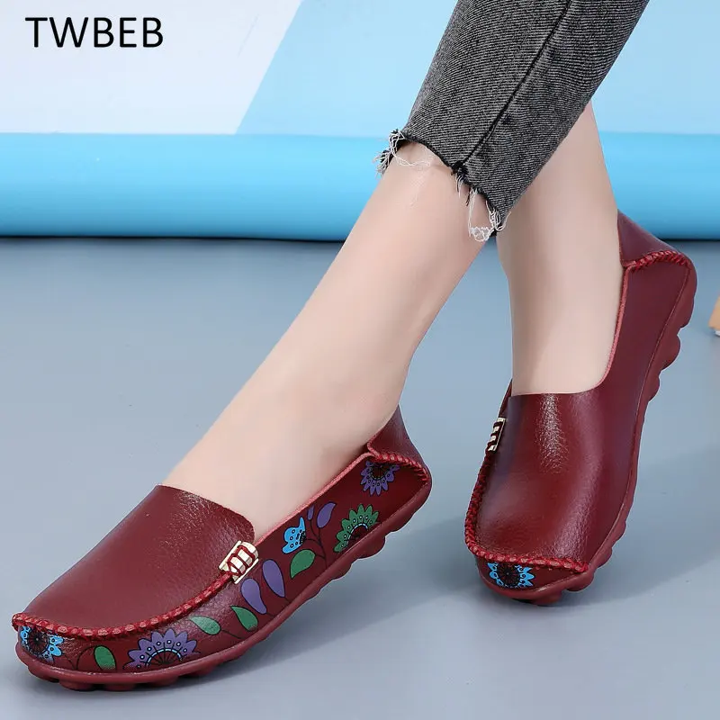 Four Seasons Women Flat Shoes New Handmade Printed Loafers Doudou Shoes Thick Bottom Casual Nurse Shoes Ladies Low Top Shoes