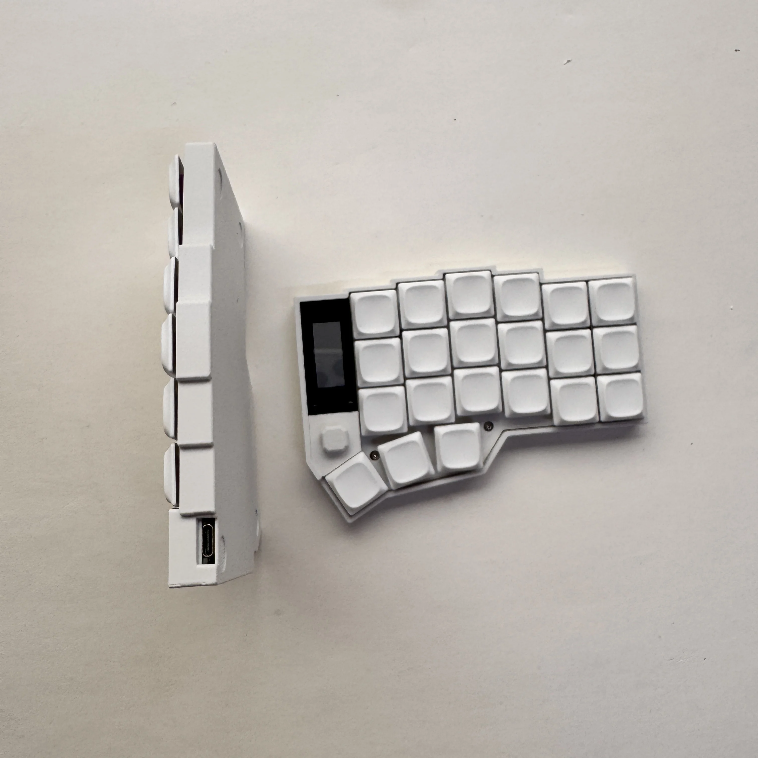 Corne V4 Low Profile Split Keyboard Roller/joystick/nice View Screen Horn Wireless Keyboard Kit Support Kailh Choc  V1/V2 Switch