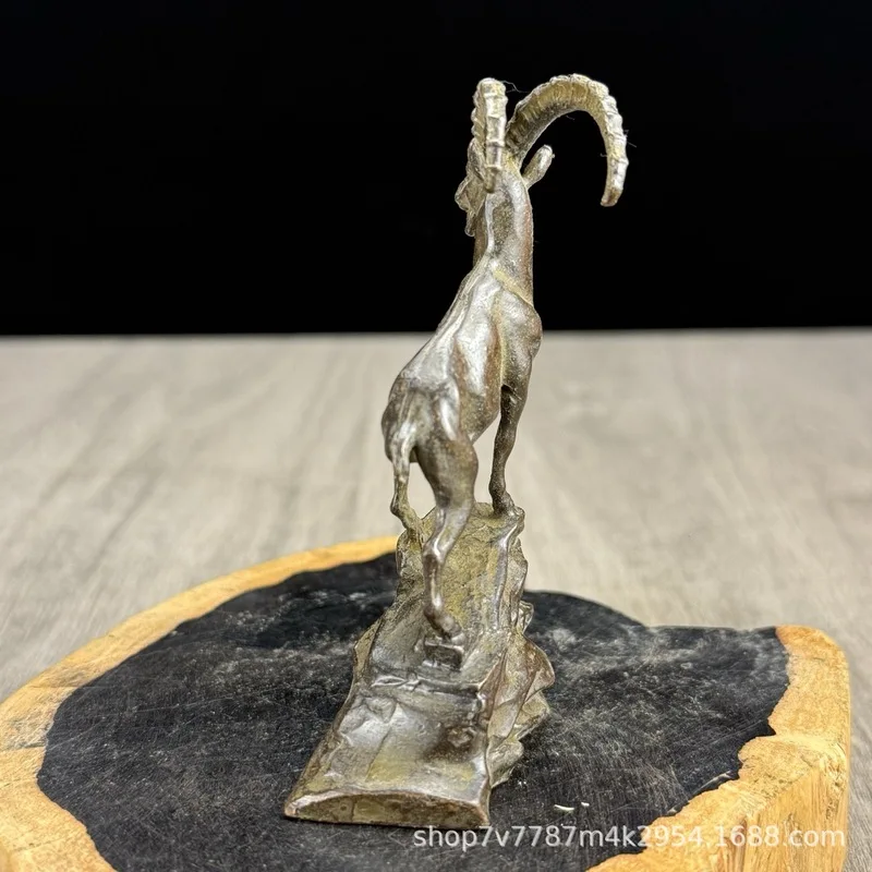 Brass alloy craftwork, auspicious sheep head home decoration ornament