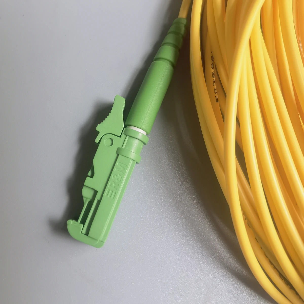 Fiber Optic Extension Cable FTTH 2.0mm E2000/APC-LC/PC 2M/3M/20M Single Mode G652D Fibra Optica Patch Cord Cable Fibra Optica