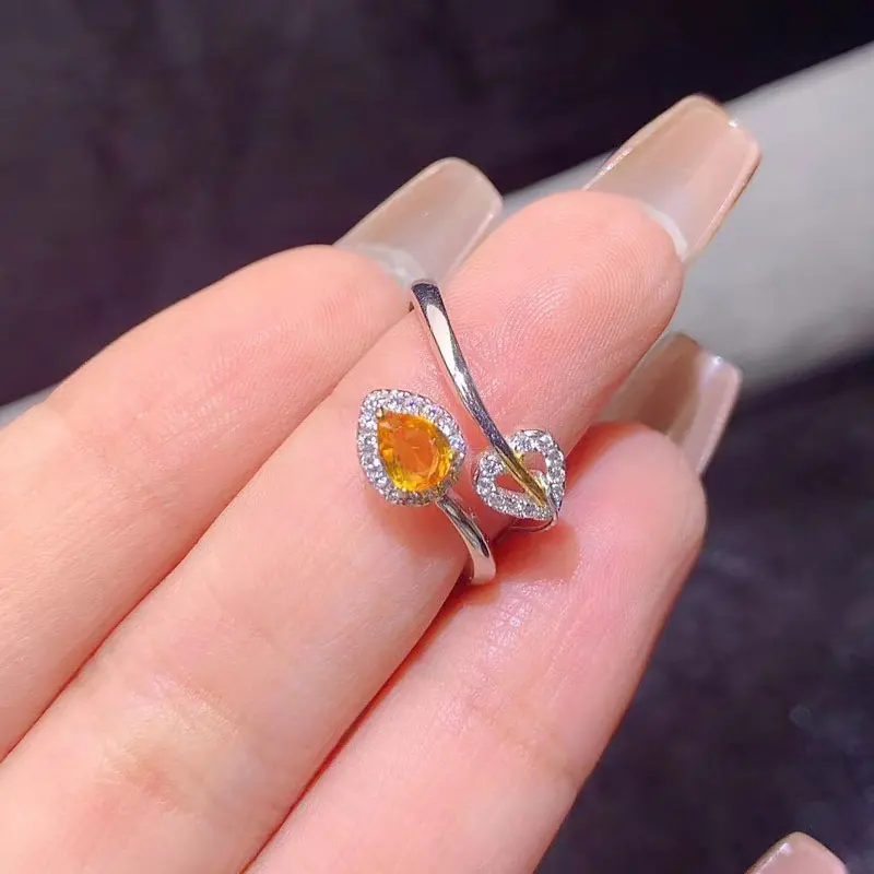 

Кольцо из настоящего серебра 925 пробы с натуральным сапфиром 4мм*5мм 0.4 карата, с сертификатом, подлинное серебряное украшение с сапфиром