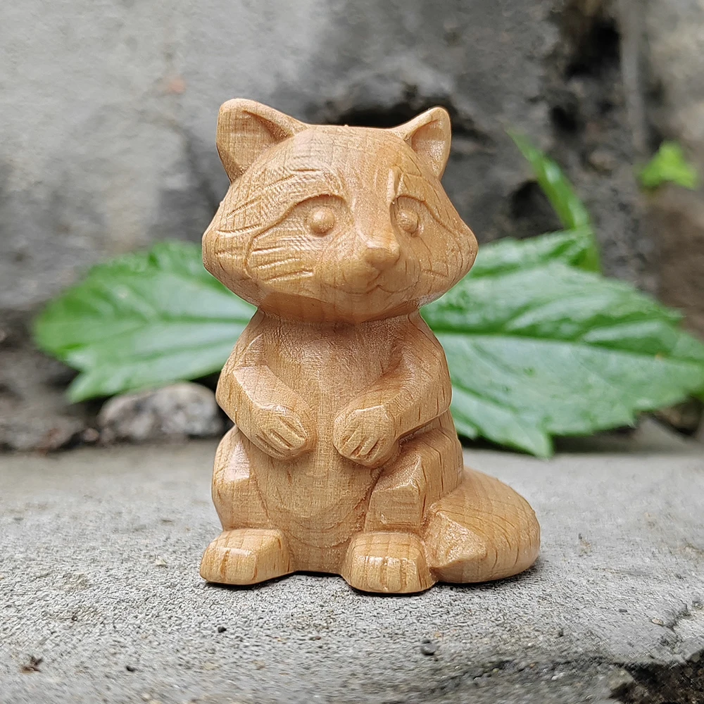 Wooden Raccoon Figurine Ornament, Hand-Carved, Realistic Style, Suitable for Party Decorations, Tabletop Decorations, Christmas Gifts, Bedroom, Study, New Year Gifts, Centerpiece Decoration