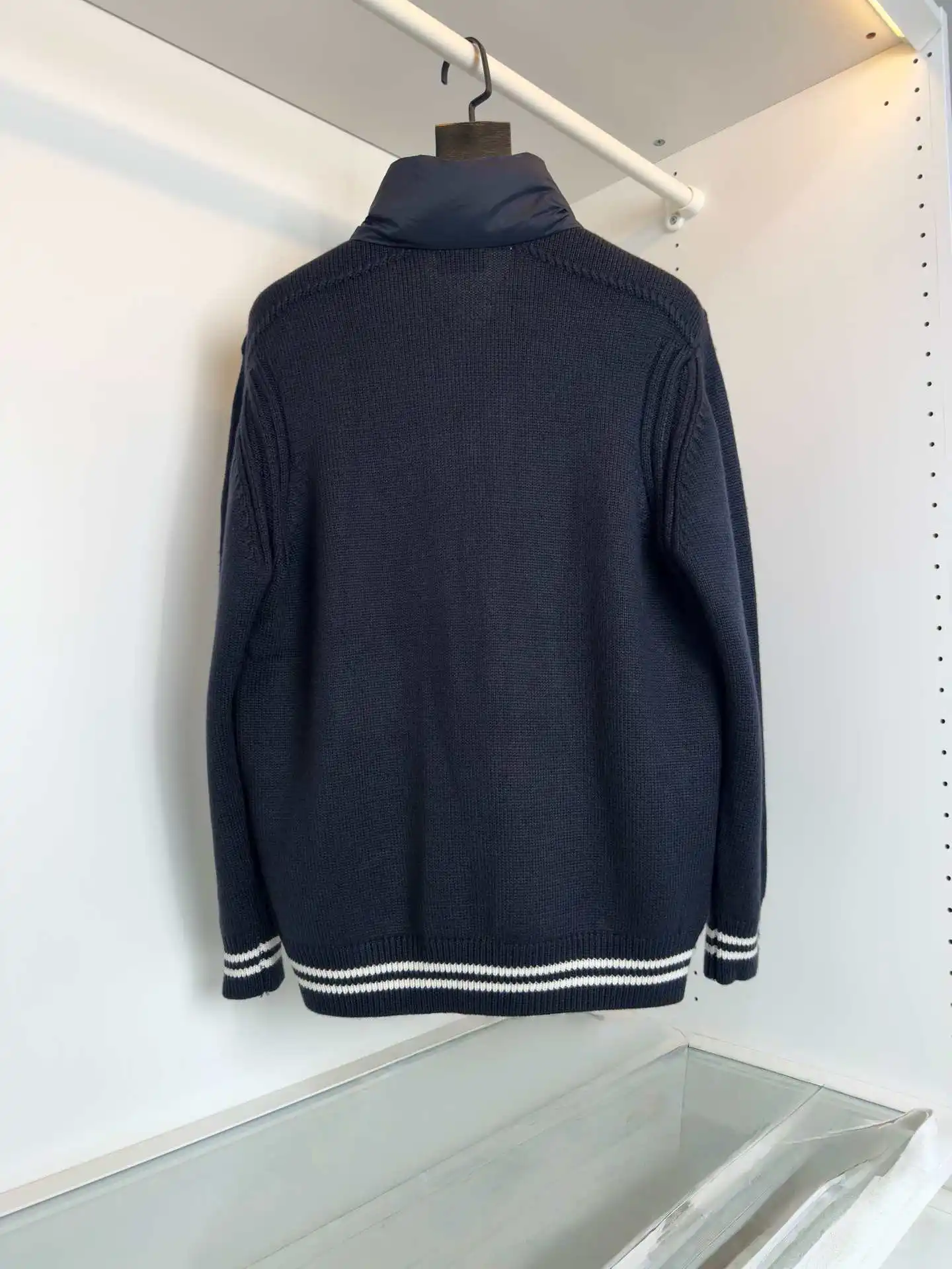 2025 الخريف الشتاء المرأة أسفل معطف الصوف متماسكة كم الوقوف طوق سترة منفوخة ملابس خارجية دافئة غير رسمية