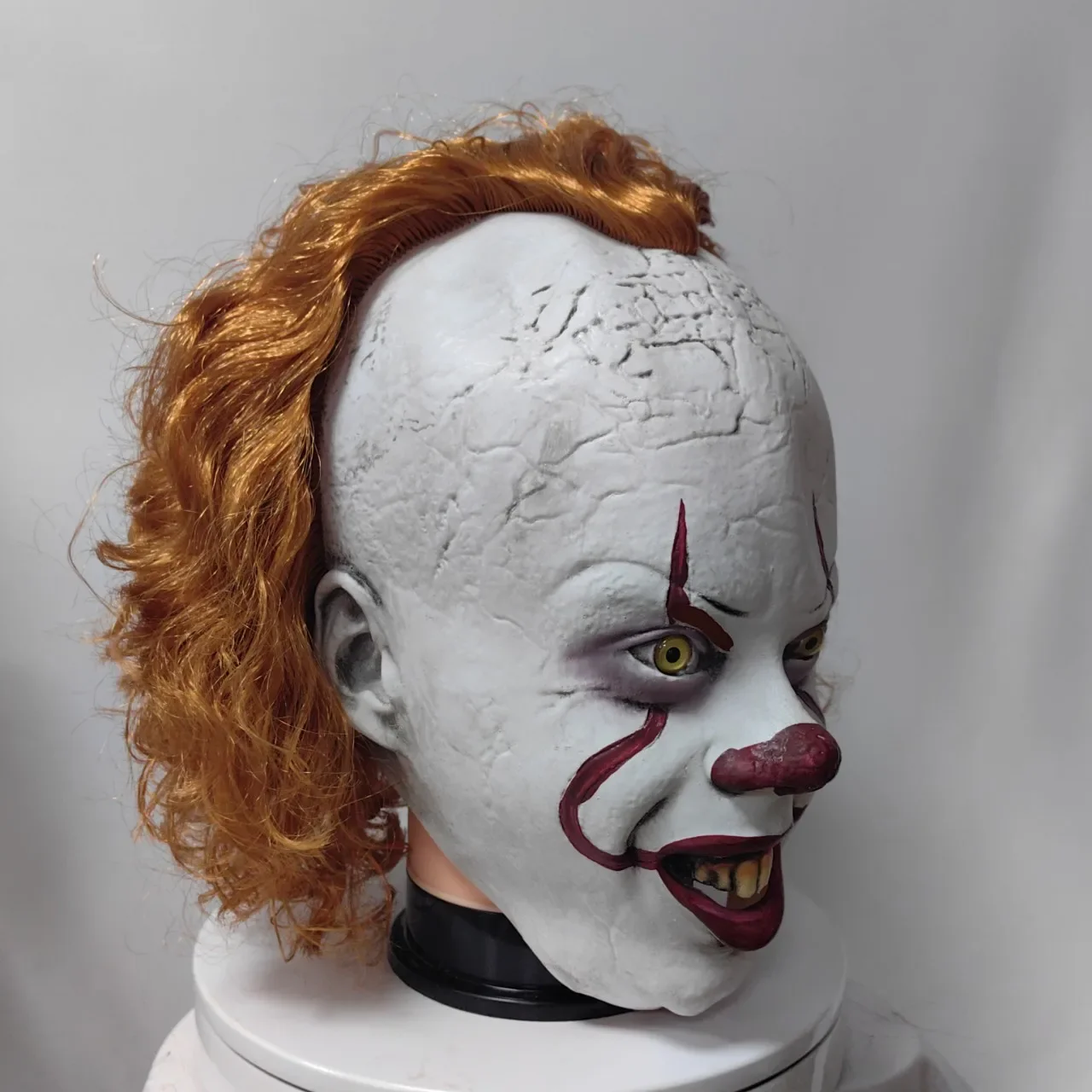 قناع تأثيري Pennywise ، رعب ، مخيف ، مخيف ، شر ، شيطان ، مهرج ، قتلة ، لاتكس ، خوذة ، هالوين ، كرنفال ، حفلة ، إكسسوارات أزياء