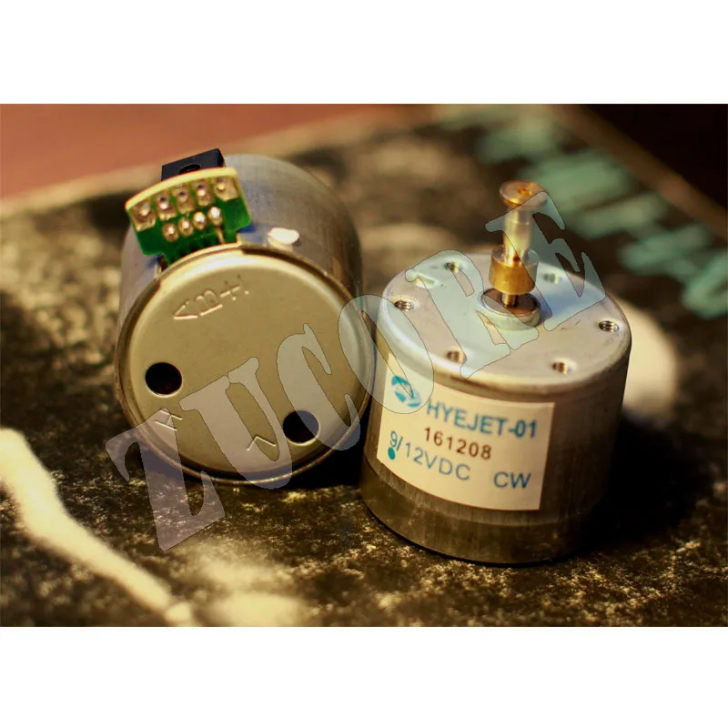 Vinyl Record Player… - image