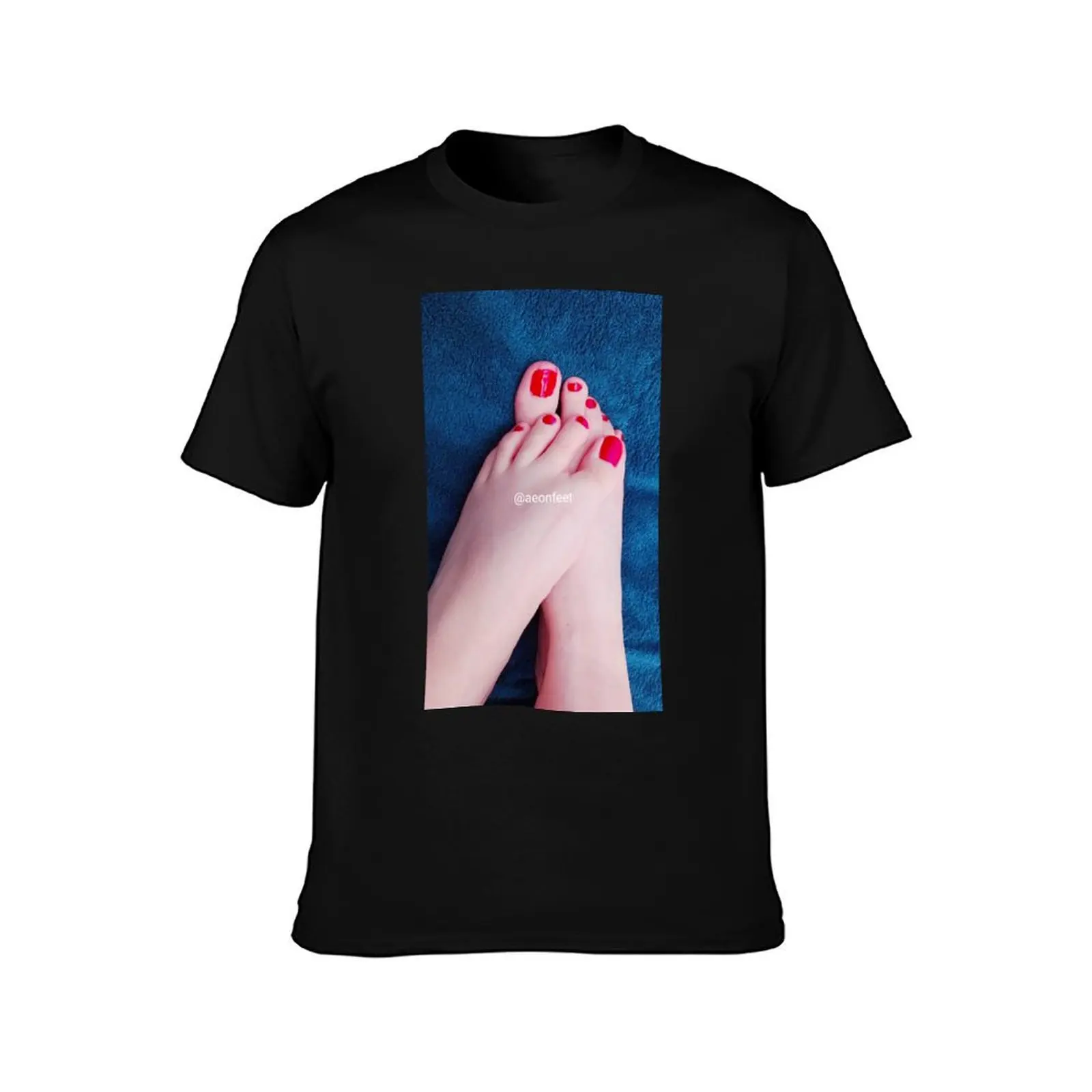 Evening red T-Shirt Christmas Theme Tee Top T-Shirt