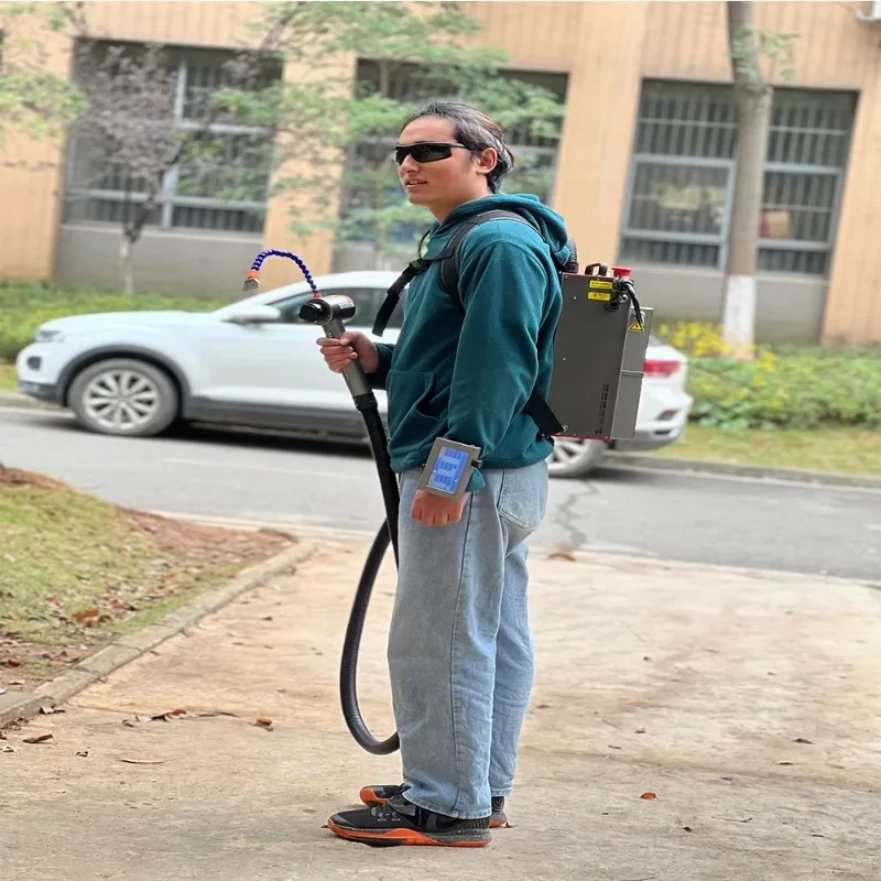 300W Backpack Pulse Laser Cleaning Machine – Industrial Laser Rust Removal Equipment